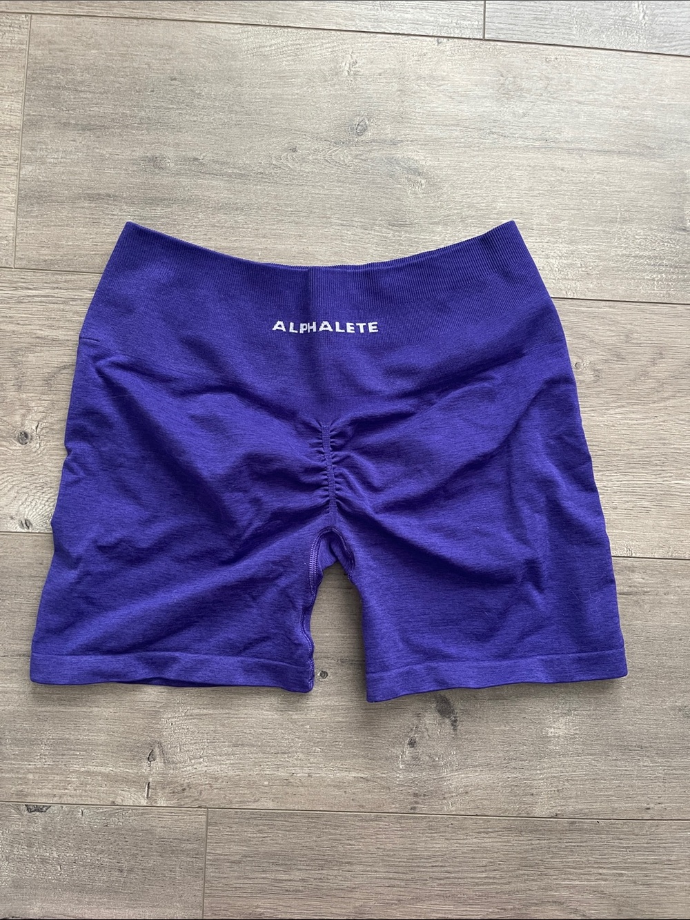 Alphalete Women's Deep Purple High-Rise Seamless Bike Shorts
